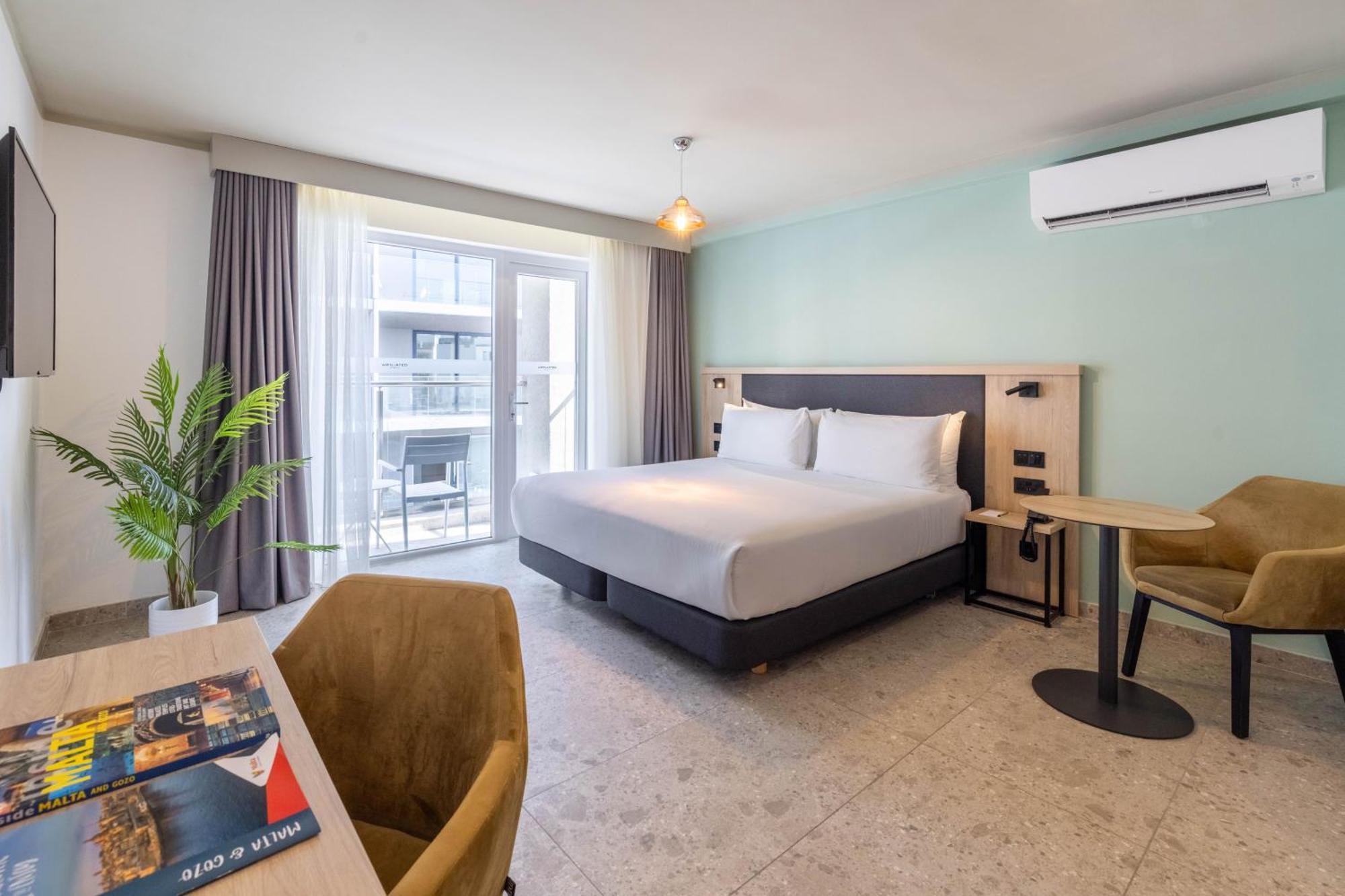 Hotel Levante St Julian'S, Affiliated By Melia Saint Julian's ภายนอก รูปภาพ